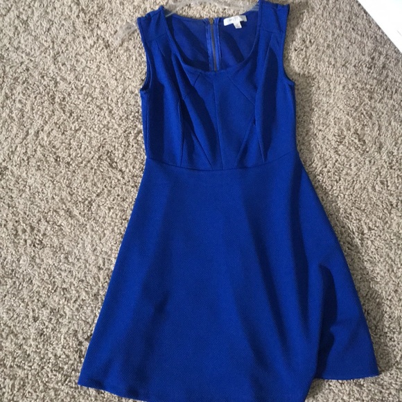 Blue dress - Picture 1 of 2